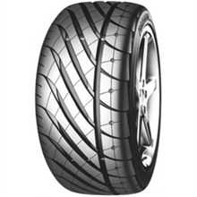 Yokohama Parada Spec-2 245/45R20 99 V  FR